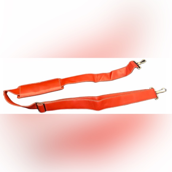 DAY RUNNER RED LEATHER BAG - Picture 8 of 14